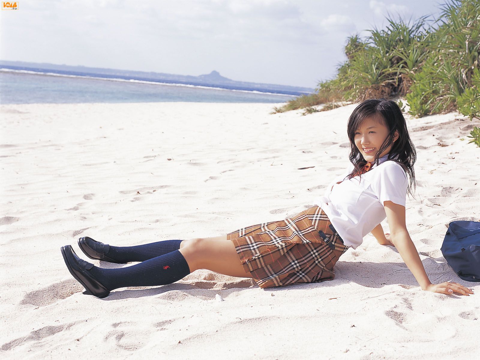 Ai Bomb.tv 日本美女光盘写真 CD09